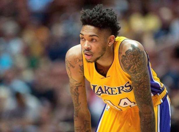 在现代军事 在现代军事